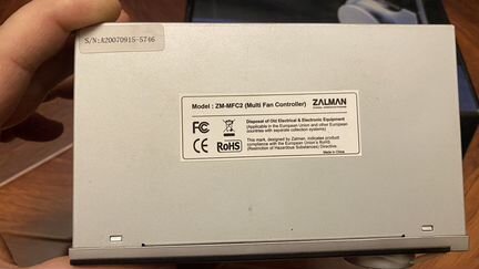Регулятор оборотов вентиляторов zalman zm-mfc2
