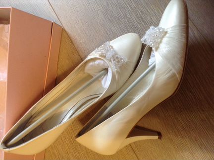 Свадебные туфли р.38