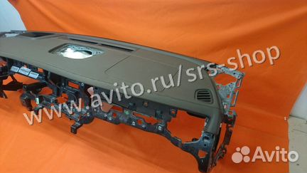 Торпеда кожаная Kia Quoris