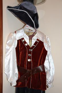 Новогодний костюм пирата, бонусом второй костюм ко