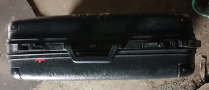 Чемодан President