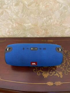 Портативная колонка JBL