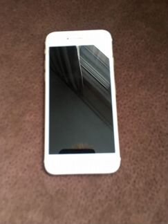 Телефон iPhone