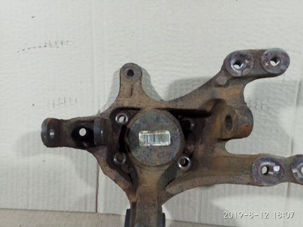 Кулак задний левый Kia Ceed 1 ED 2006- 2012