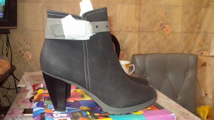 Женские осенние полусапожки