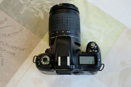 Nikon F75 + Nikkor 28-100mm Kit