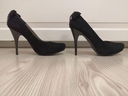 Шикарные замшевые туфли с декором из страз,р.37-38