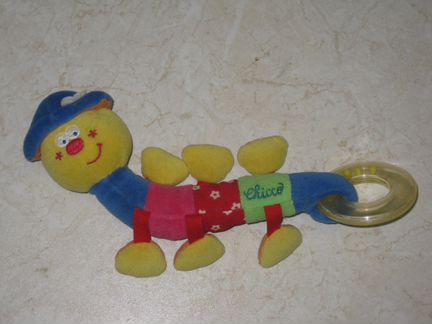 Первые игрушки Tiny love, Chicco