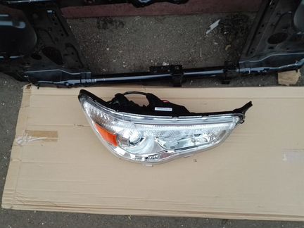 Mmc asx 2011 фара правая