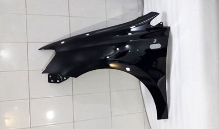 Крыло Volkswagen Polo левое Черный перламутр C9X