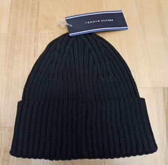 Шапка / Tommy Hilfiger / новая (черная)