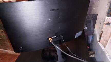 Монитор Samsung C27F390FHI 27