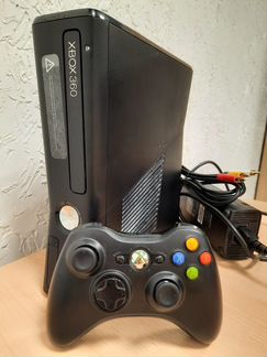 Xbox 360S полный комплект