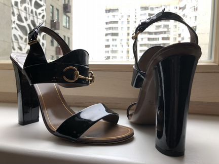 Gucci. Босоножки. 40р
