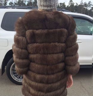 Меховая жилетка из песца