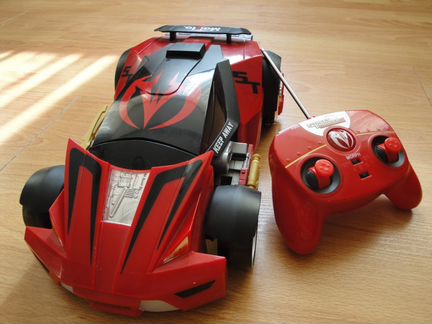 Трансформер Maisto PT-808