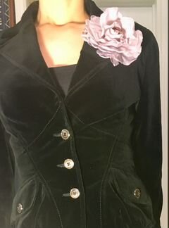 Пиджак черный бархатный