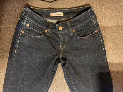 Levi’s 571 slim fit 27/34