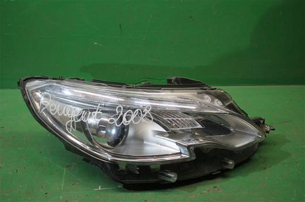 Фара правая Peugeot 2008 2013-2016