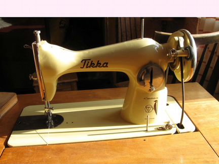 Раритетная швейная машинка Tikkakoski