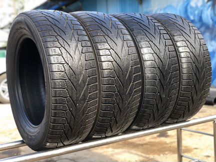 Шины 235/60 R17 Hakkapeliitta R2 SUV r17