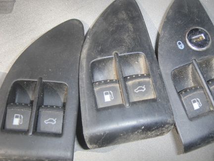 Кнопка открывания бензобака 1J0959833 vw passat b5