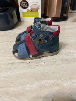 Сандалии Котофей