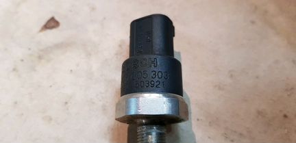 Датчик давления тормозной жидкости BMW E38 E39 E46