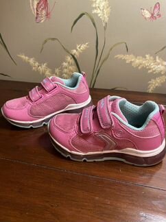 Кроссовки geox