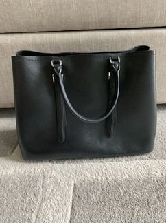 Сумка Prada чёрная кожа