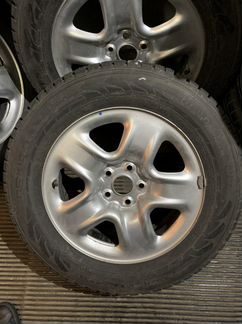 Зимние колёса Toyota RAV4 Nokian Nordman 225/65/17