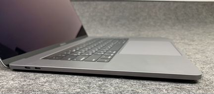 Apple MacBook Pro 15 2018