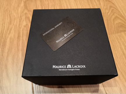 Часы Maurice Lacroix LC6068-SS001-33E