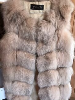 Меховая жилетка