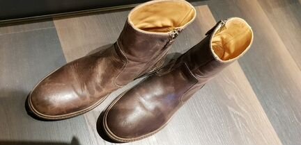 Сапоги armani 37