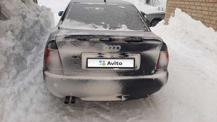 Audi A4 1.8 МТ, 1995, 400 000 км