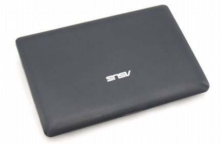Нетбук Asus 1011CX