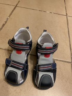 Сандали детские