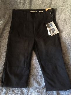 Джинсы новые