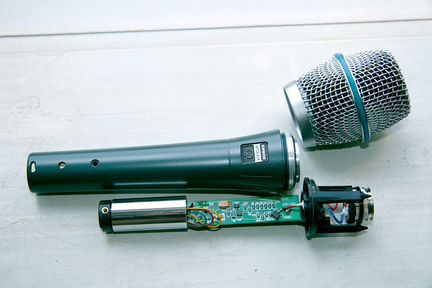 Shure Beta 87A конденсаторный вокальный микрофон