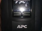 APC Smart-UPS 750 ва с ЖК-индикатором