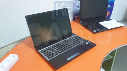 Ноутбук Samsung 300V5A-7HE