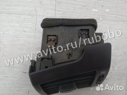 Дефлектор левый Infiniti M35X Y50 VQ35 2006