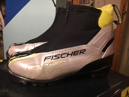 Лыжные ботинки Fischer р.35