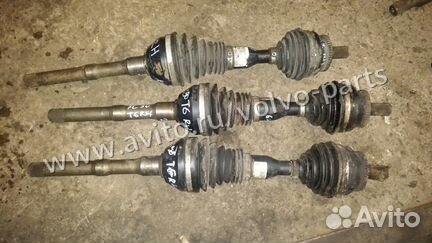 Приводной вал правый Volvo XC90 T6 2.9