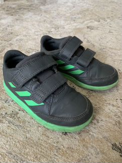 Кроссовки Adidas