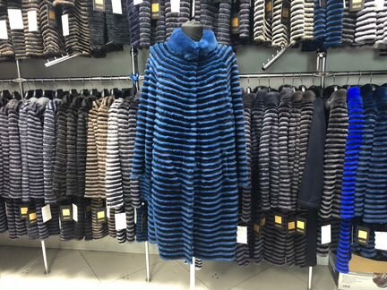 Шуба из вязанной норки на трикотаже