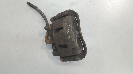 Суппорт правый передний Ford Explorer, 1999