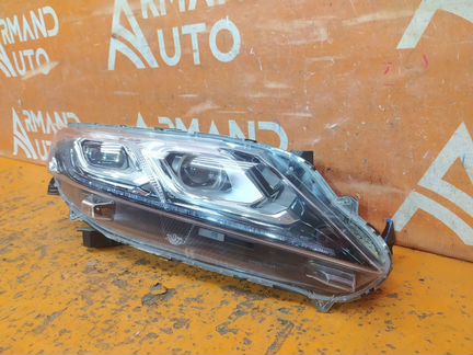 Фара правая Mitsubishi Eclipse Cross 1 2017-Нв