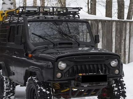 Решетка радиатора с черной сеткой UAZ Hunter